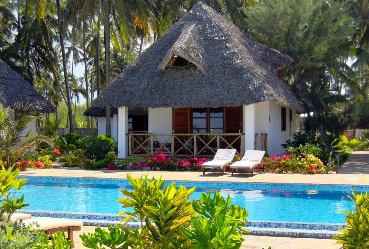 Next Paradise Boutique Resort Pwani Mchangani Esterno foto