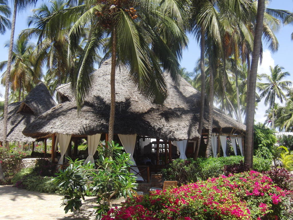 Next Paradise Boutique Resort Pwani Mchangani Esterno foto