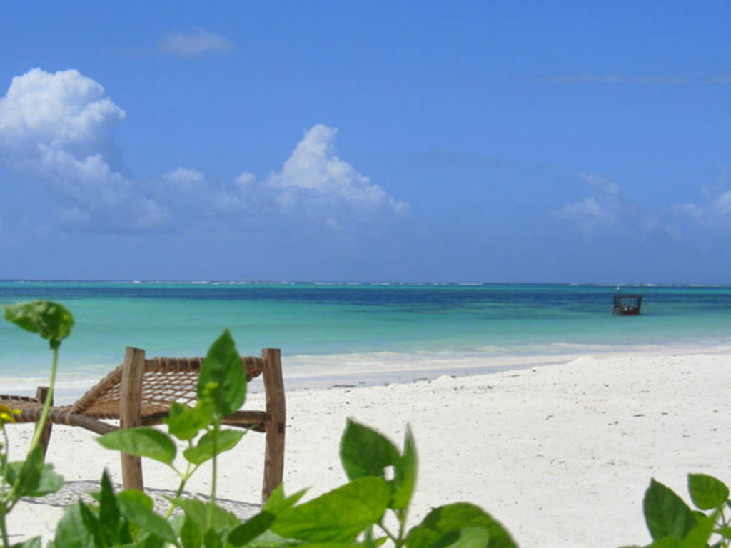 Next Paradise Boutique Resort Pwani Mchangani Esterno foto