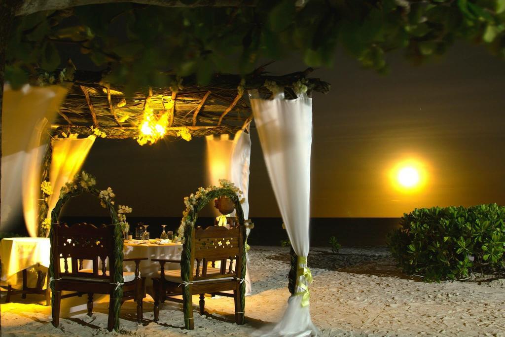 Next Paradise Boutique Resort Pwani Mchangani Esterno foto